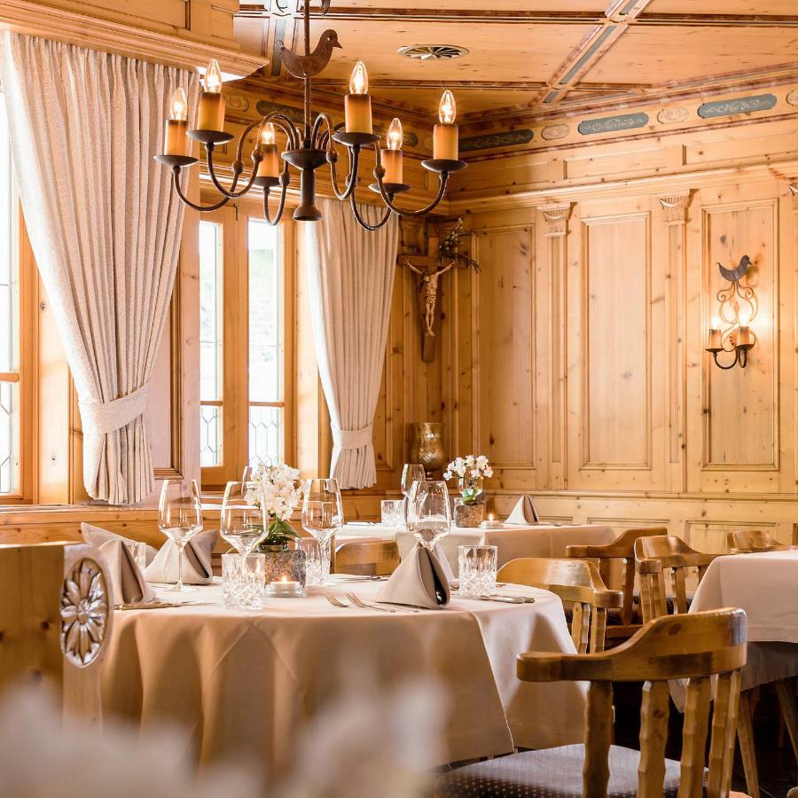 Hotel Astoria Samnaun Bagian luar foto
